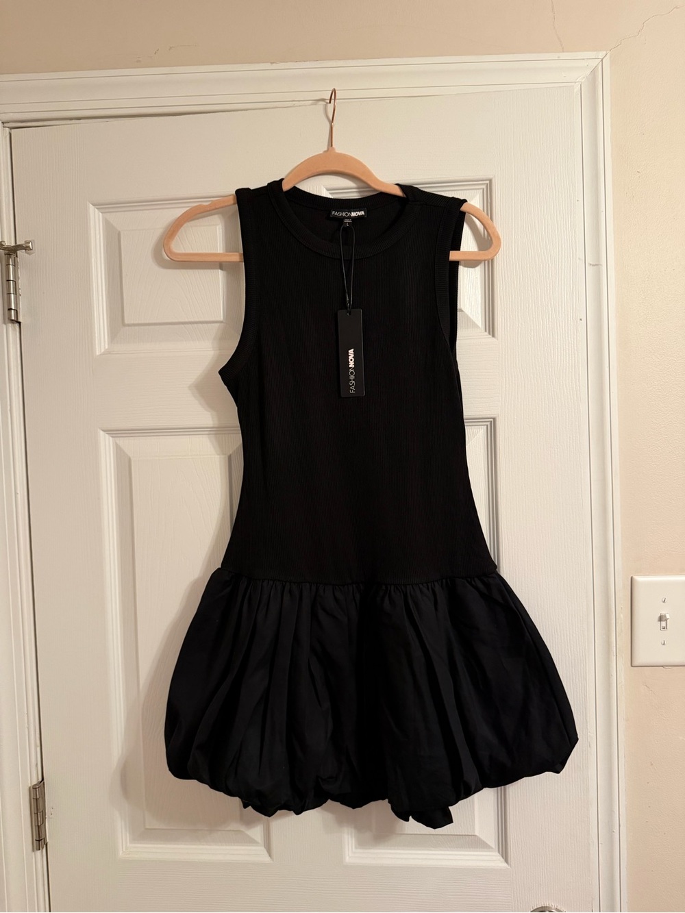 Fashion Nova Black Sleeveless Bubble-Hem Mini Dress